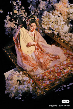 采花大盗嗷呜采集到人物参考-女