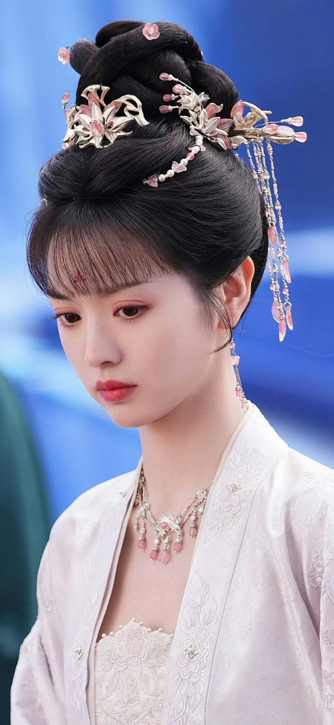 田曦薇