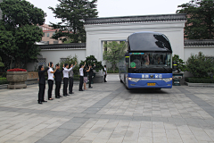 幽幽雅香采集到第六届番禺旅外乡亲恳亲大会贵宾莅临永华艺术馆