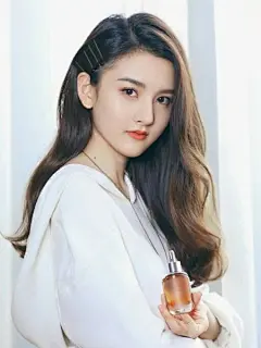 宋祖儿最舍不得删的六张照片，图5是多少人的壁纸