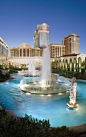 10 Legendary Hotels on the Las Vegas Strip: 