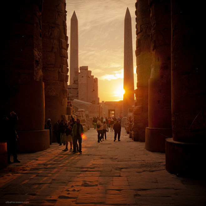 卡纳克寺庙的日出。 卢克索，埃及