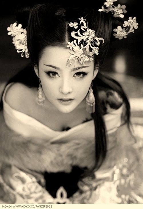 asian beauty black &...