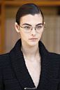 Vittoria Ceretti for Chanel F/W 2019 Haute Couture｜这样的女老师 or 教导主任，非常可以！ ​​​​