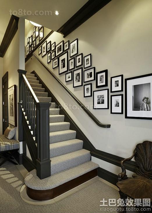 现代装修时尚复式楼梯间相片墙设计图片