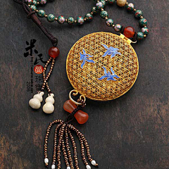 珠宝界的小字辈采集到中国传统珠宝首饰7大传世手工艺-花丝镶嵌