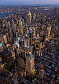 黄昏时纽约城市景观的鸟瞰，纽约，美国