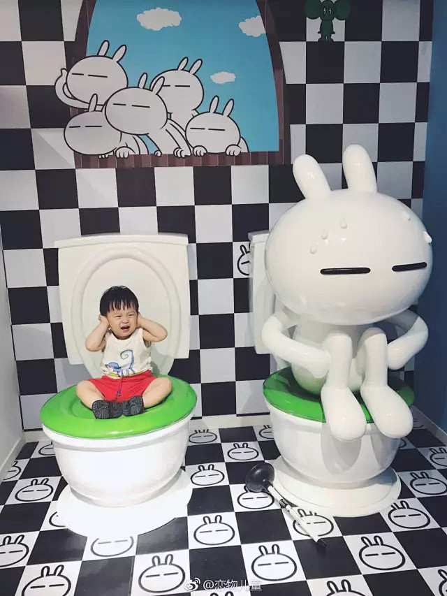 这里有一座会吐泡泡的双层大HOUSE