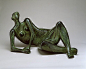 Reclining Figure, No. 4
艺术家：亨利·摩尔
年份：1954
材质：Bronze
尺寸：39.4 x 59.7 x 31.8 CM