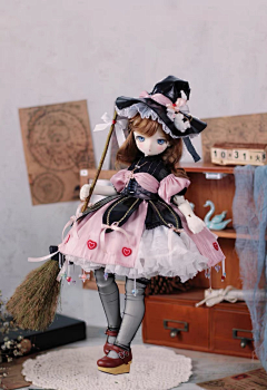 怨怨念采集到LO服