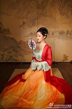 今日立春，温暖即将到来。服装：@_月蝶飞坊... 来自花鼻子的时光隧道 - 微博