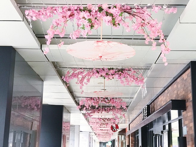 商场樱花情人节三八节美陈氛围布置