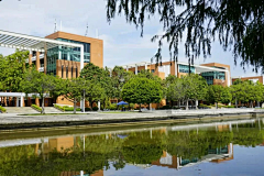 baiyuhu采集到国际校区