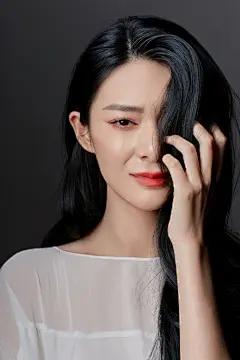 美女明星傅菁新歌《荒唐》海报宣传写真(2) - 唯一图库