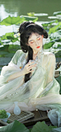一曲清酒倚涟漪
采集@别致的七