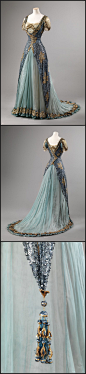 Evening dress, 1905-10
From the Nasjonalmuseet for Kunst, Arkitektur og Design