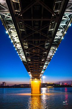 HERO·哥采集到光·桥-Bridge lighting