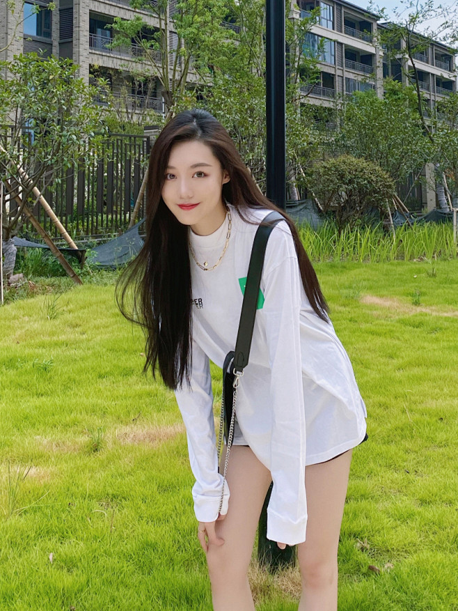 ootd｜今日份清爽小周 : 上衣：ON...