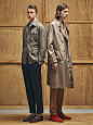 Elegantly Dressed : 따스하고 차분한 기운이 내려앉은 공간. 그리고 두 청춘이 걸친 봄날의 우아한 옷자락.