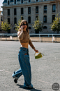 Paris SS 2023 Street Style - STY_b185b23d