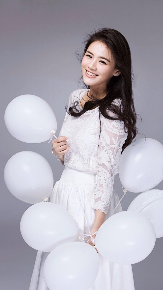 女神壁纸马思纯代表作摩登新人类未婚妻武媚娘传奇他来了请闭眼七月与