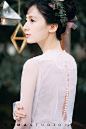 荷玛老师丨森系星级定制新娘造型+来自：婚礼时光——关注婚礼的一切，分享最美好的时光。#新娘发型#