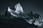 地产VI on Behance
