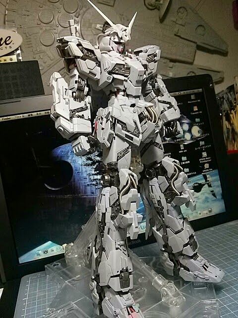 GUNDAM GUY: MG 1/100...