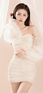 国潮 #妆容#彩妆# #眼妆# #唇妆##护肤#美妆#美女#微笑#笑容#模特#医美#女装#酷#流行#时尚#珠宝#高清照片#摄影#身材#彩妆#写真#大片#意境#优雅#高级#色彩#整容#素材#海报#人物#美容#网红#护肤#性感#小清新#女模#美背#复古#甜美#性冷淡#ins#造型#法式#港风#发型#欧美#写真#仙气