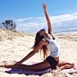 澳大利亚的的瑜伽达人sjanaelise，瑜伽不仅可以柔软身体，还可以镇静身心！