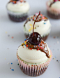 Pistachio Hot Fudge Cupcakes