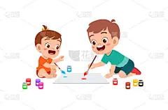 可爱的小男孩和弟弟妹妹一起画画