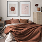 No headboard, no problem! Decorate your bedroom with your favorite art prints instead ‍♀️✨ ⁣
⁣
________⁣
Designs⁣
'Circle and Lines' 50x70 cm with a picture mat in a 70x100 cm frame. | 'Dreamy Face' 50x70 cm with a picture mat in a 70x100 cm frame. | All 