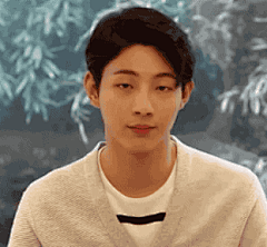 #kimjisoo金志洙#
金志洙表情包上线
更多戳这里O网页链接度盘持更呦)
cr:@UE雪_ ​​​​