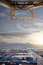 机械吊装 货运码头 集装货运 智能科技海报设计PSD tid292t000984