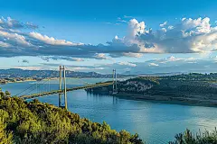 山谷大桥旅游景点推荐