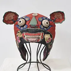 张书林|帽子的奇异旅行 传统中国的虎头帽究竟是从哪儿来的？【尚品】 风尚中国网 -时尚奢侈品新媒体平台