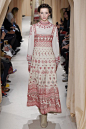 〔 2015 ' 春夏巴黎 ' 高级定制周 〕. . Valentino ：民族与宫廷的碰撞。
