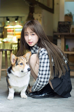 撸啊撸啊露采集到美女