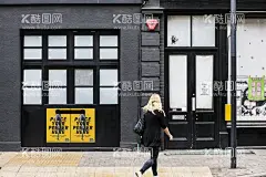 海报样机  - 源文件下载【酷图网】海报,相框,菜单,招贴,广告牌,户外广告,街头海报,餐厅海报,室外广告,摆件,画框,挂画,样机,贴图,海报样机,相框样机,菜单样机,招贴样机,室外广告样机,摆件样机,装饰样机,画框样机,挂画样机,单页,彩页,传单,A4纸,纸,宣传页,宣传单,宣传单页,宣传彩页,效果图,餐饮,店铺,店内,促销,宣传,