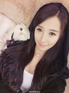 忘川念采集到华伊沫