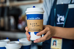 哲氏沃硕德采集到luckin coffee故宫箭亭店