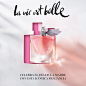 Photo by Lancôme Spain on May 04, 2023. May be an image of fragrance, perfume and text that says 'lavieestbelle est belle vie CELEBRA EL DÍA DE LA MADRE CON ESTA ICÓNICA FRAGANCIA'.