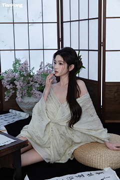 曹衔~carry采集到拍摄-古风美女