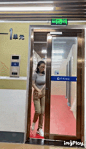火大啊！去车库，发现门又坏了，只能侧着过【上海申花吧】_百度贴吧