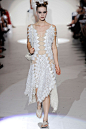 Marc Jacobs Spring 2010 Ready-to-Wear Fashion Show  - Vogue : See the complete Marc Jacobs Spring 2010 Ready-to-Wear collection.