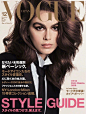 Kaia Gerber for Vogue UK October 2019. 18岁的生日礼物, 英国版Vogue十月刊, 梅叔Steven Meisel掌镜, 从和超模妈妈一起登封VP, 到如今独当一面, 拿到5张单人Vogue封. ​​​​