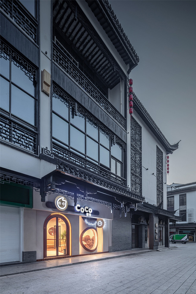 欧阳跳建筑设计丨CoCo都可苏州太监弄店...