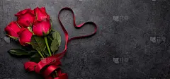 情人节贺卡与红玫瑰花
