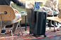 smart luggage by jey&em includes bluetooth trackers and a power bank :  